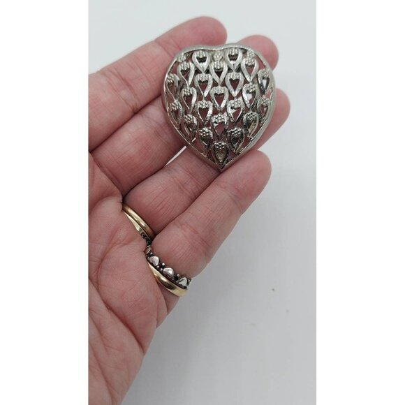 Vintage heart silver tone Celebrity‎ scarf clip - Picture 3 of 5